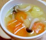 野菜のコンソメスープ